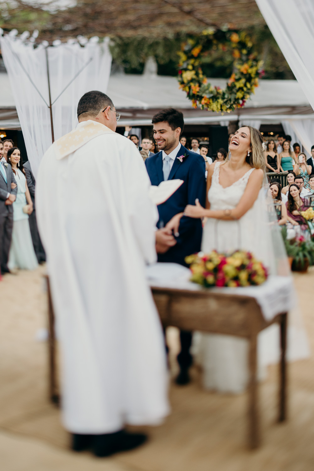 CASAMENTO EM TOQUE-TOQUE PEQUENO NO BARRACUDA BEACH BAR